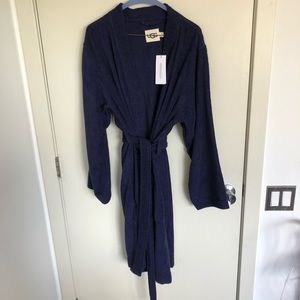 NWT Ugg Terrycloth Robe in Navy, Size M/L